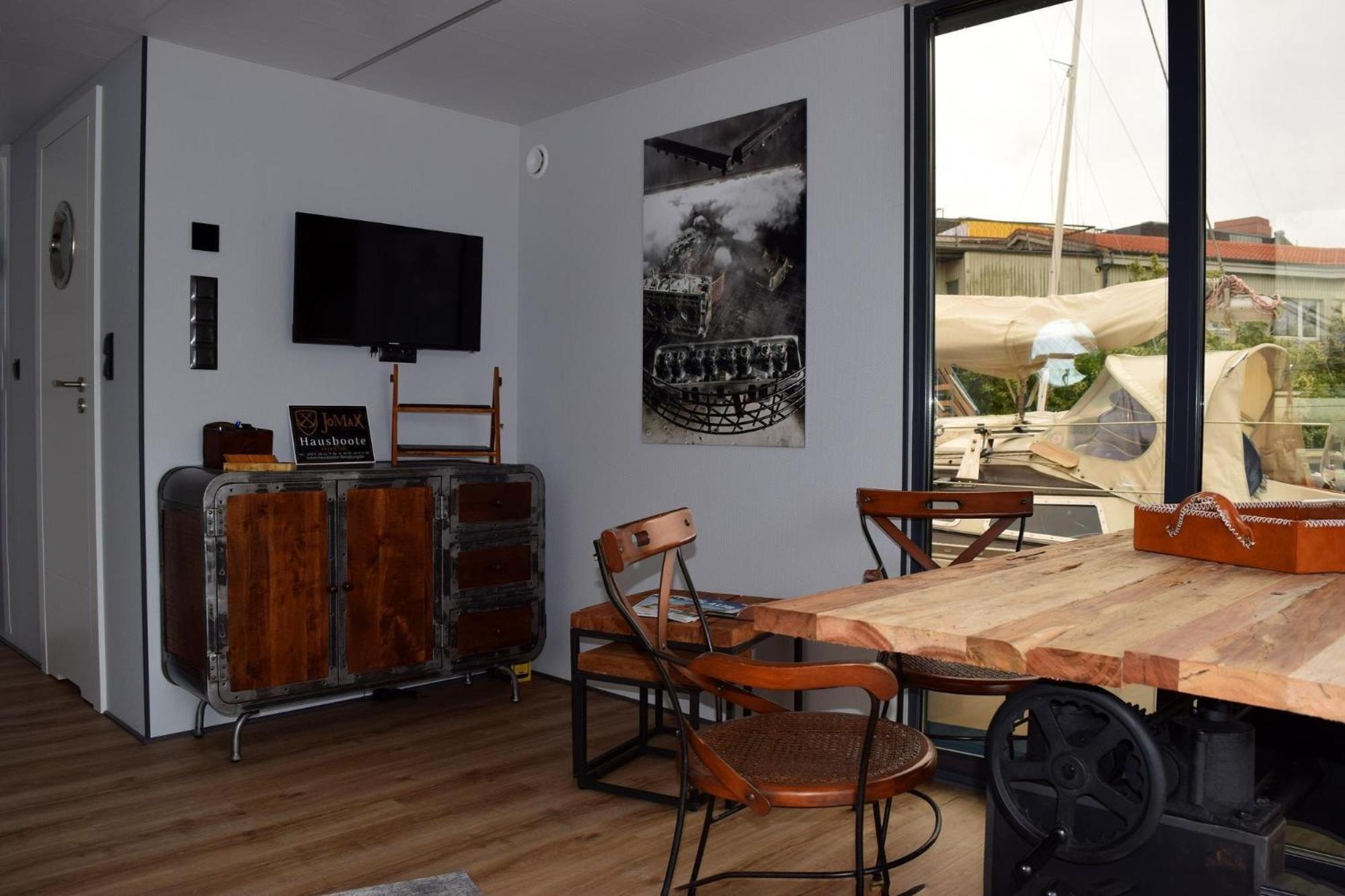 Отель Houseboat Leni Фленсбург Экстерьер фото